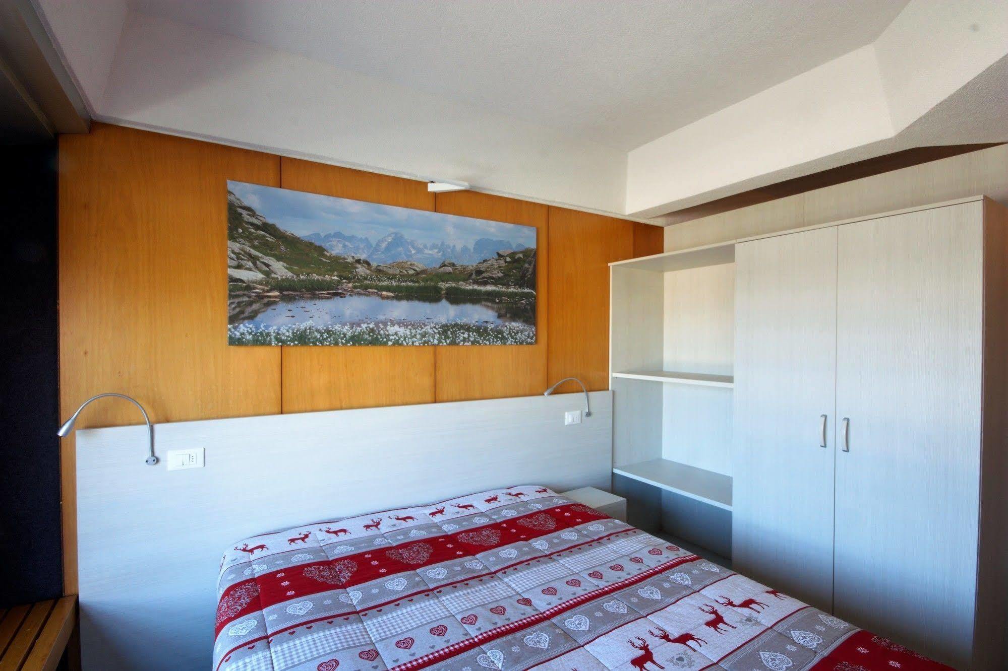 Marilleva 1400 Apartment